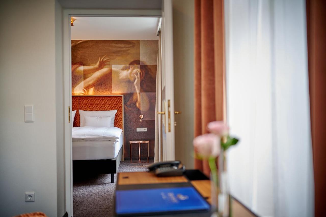 Zur Post Hotel 4*